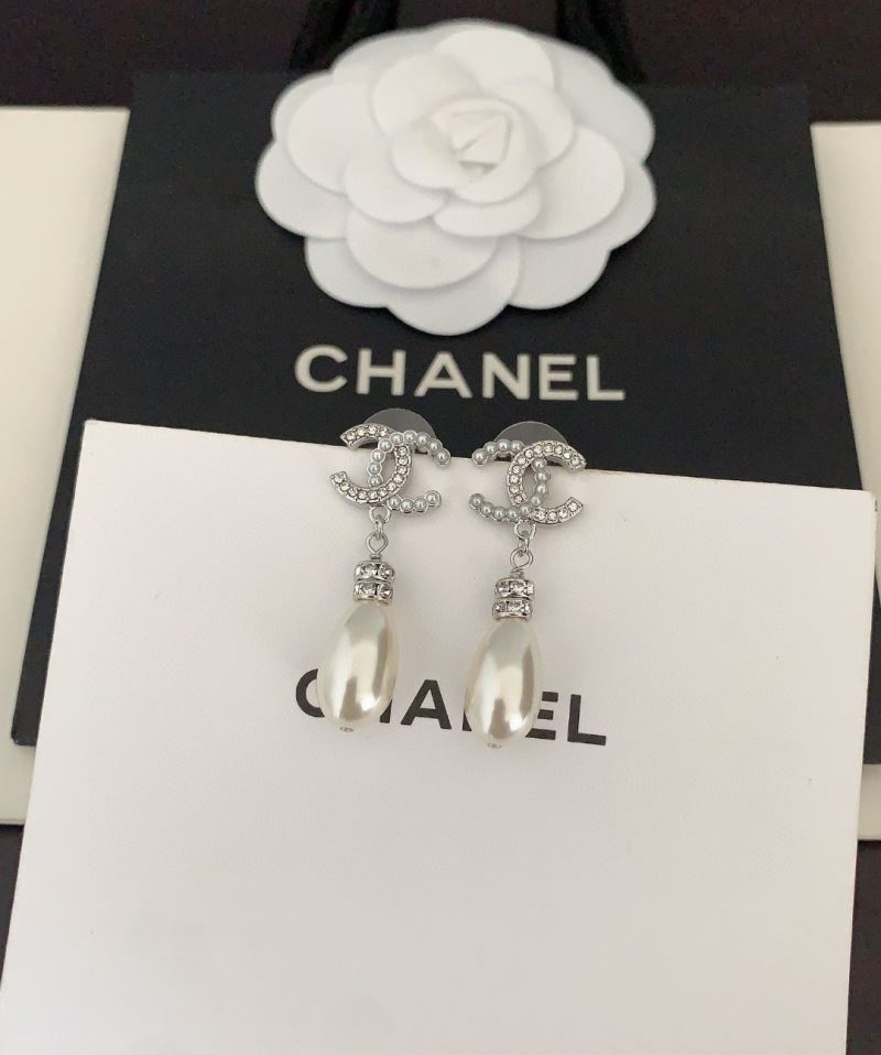 Ch**el earrings